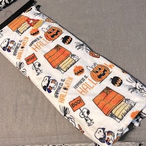 Peanuts Snoopy Velvet Throw Blanket